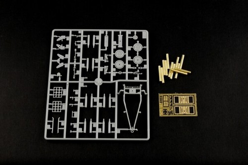 Milytary Jeep Type 63 107mm Rocket Launcher 1:35 Plastic Model Kit TRUMPETER - Foto 3 di 7