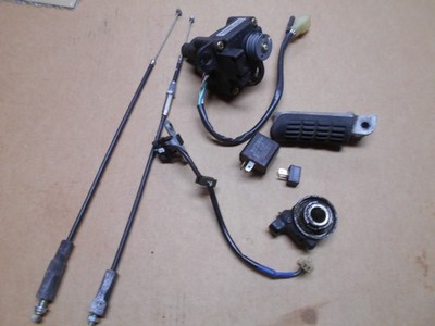 Honda NSR 125 JC22  Servomotor Fußraster Tachoschnecke Relais Konvolut Seilzug