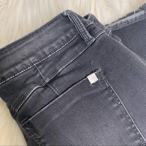 Bebe distressed skinny jeans size 28 EUC - Picture 8 of 8
