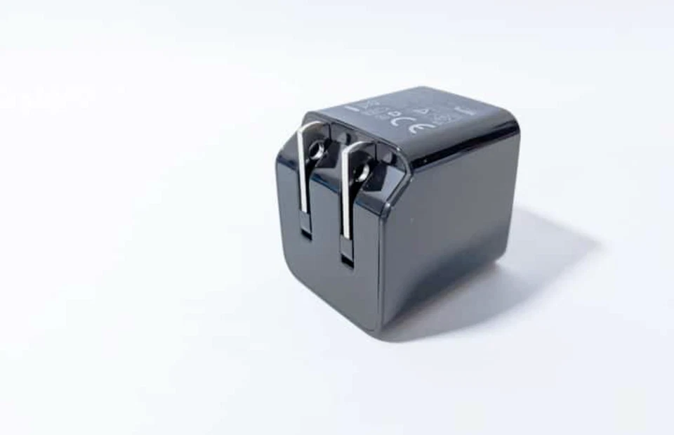 Aukey Minima 20w USB-C PD Fast Charger w/ Foldable Plug -Black PA-Y20S - Image 4 of 4