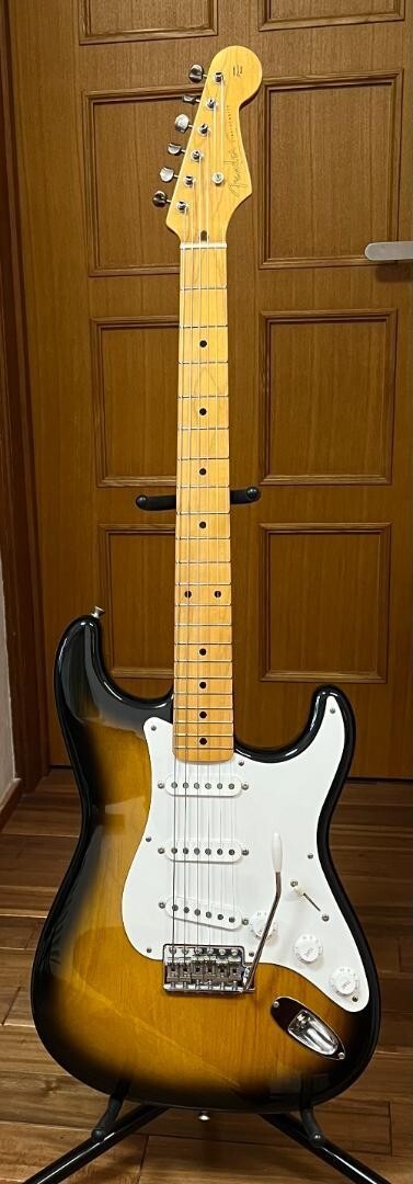 Fender Japan Model ST54-80AM Stratocaster Electric Guitar Fender Japan Model ST54-80AM Stratocaster Electric Guitar