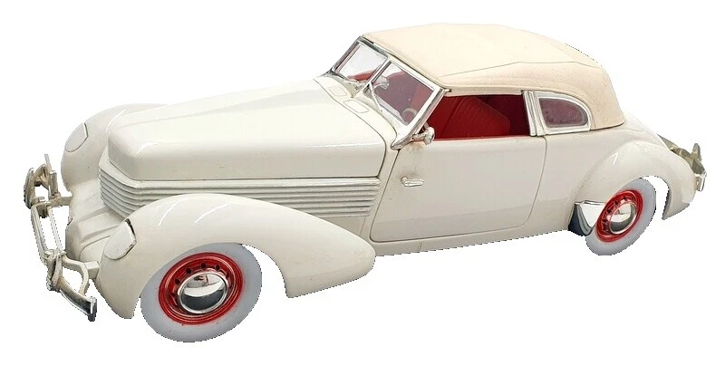 Signature Models 1:8 Scale Diecast & Toy Vehicles
