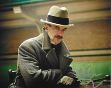 * NOAH TAYLOR * signed 8x10 photo * PEAKY BLINDERS * COA *
