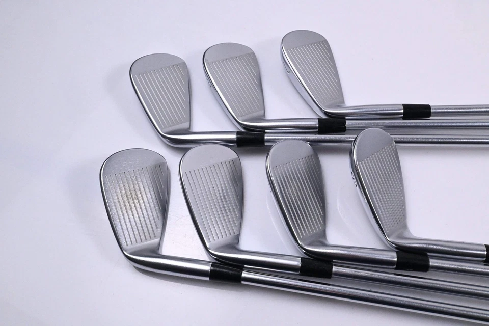 Mizuno JPX 921 Forged Irons / 5-PW+GW / Regular Plus Flex Project X IO 105 - Image 3 of 4