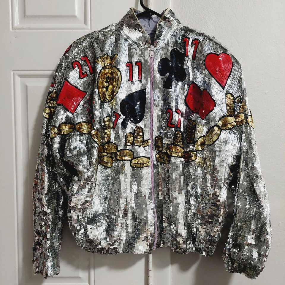Chaqueta de bombardero de seda adornada con lentejuelas VEGAS Casino / Dados de la suerte / Tarjetas Foto 3 de 4