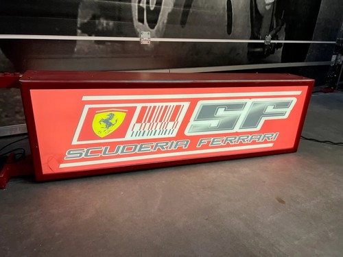 Ferrari Official Paddocks F1 doppelseitiges Leuchtschild 2009 - Bild 12 von 14