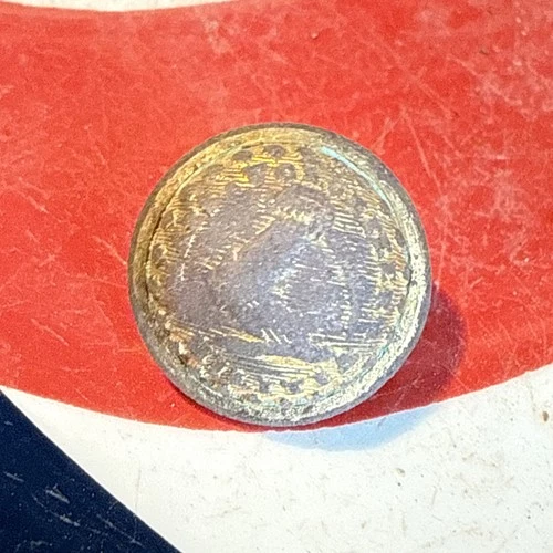 Dug Civil War 💥 🇺🇸 💣 Gilt Massachusetts Vol Militia Cuff Button Robinson