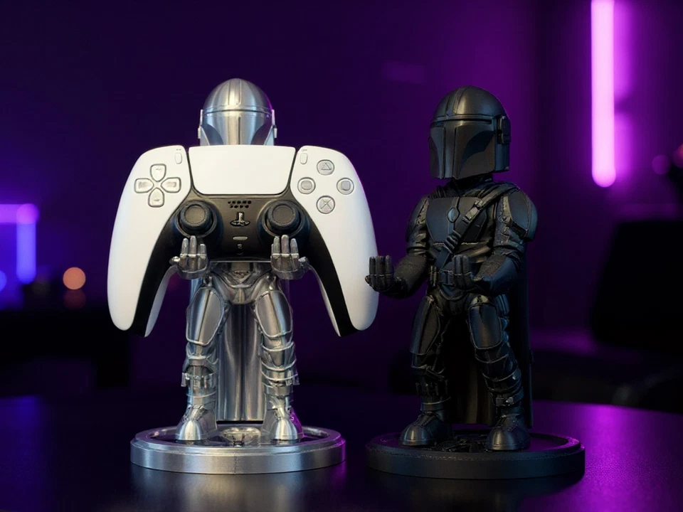 Mandalorian Controller Stand Holder for PS5 Xbox | Star Wars Gamer Gift Desk - Image 3 of 4
