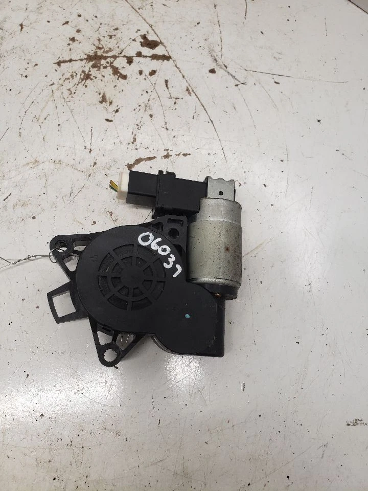 Power Window Motor Rear Driver Left Fits 06-10 12-17 MAZDA 5 1407076 - Image 3 of 4