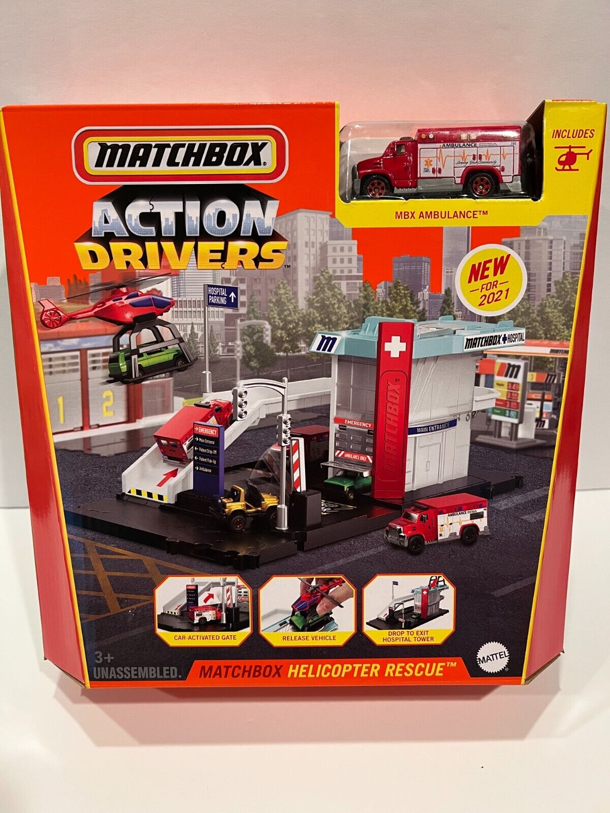 Mattel Matchbox Action Drivers Helicopter Rescue Playset Ambulance Hospital NIB
