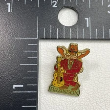 Branson Missouri Country Music Hillbilly Pinback Pin 07G