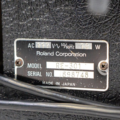 Roland RE-301 Chorus Echo Tape Delay Effect Unit - Vintage - 120V - Picture 10 of 10