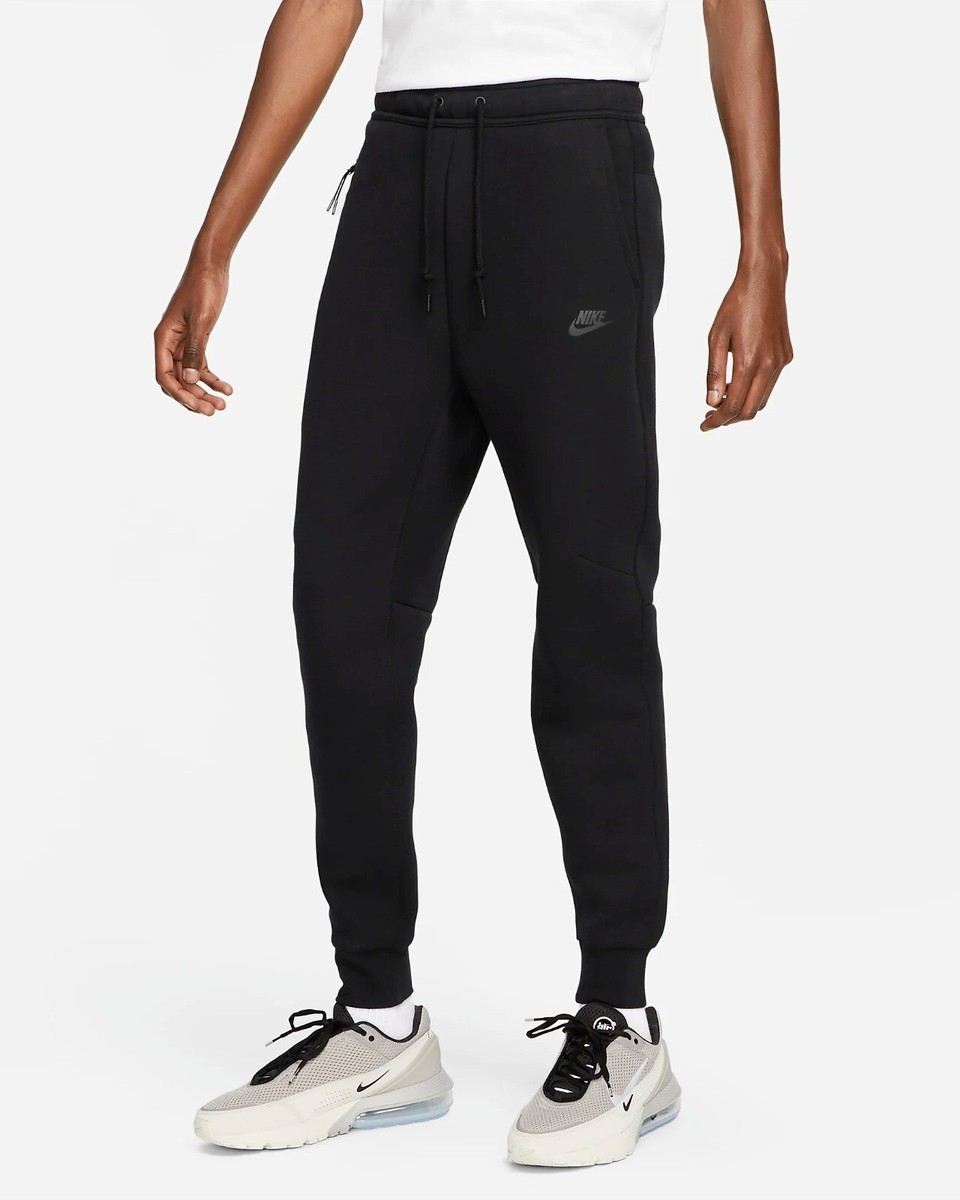 Nike NSW Tech Fleece Lightweight Black Men's Jogger Pants Sz Nike NSW Tech Fleece Lightweight Black Men's Jogger Pants Sz