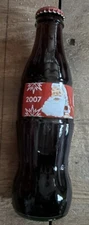 Coca-Cola 8 oz Commemorative Full Bottle  2007 Santa