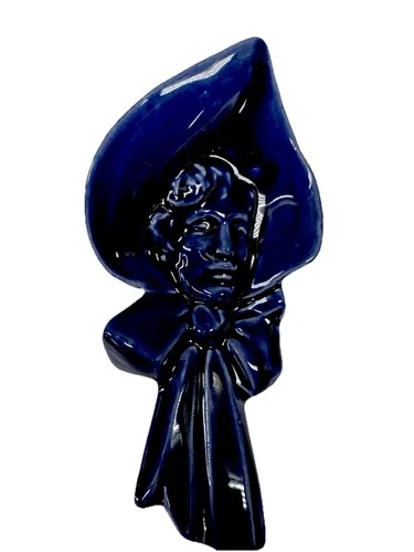 Vintage Blue McCoy Pottery Wall Pocket Vase Planter Lady in a Bonnet