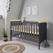 Tutti Bambini Rio Cot 2 in 1 Bed and Cot Top Changer Slate grey and oak