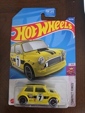 Hot Wheels Regular Treasure Hunt MORRIS MINI - U.S. Long Card