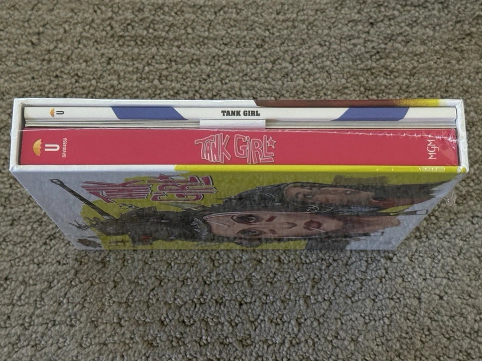 Tank Girl Umbrella Entertainment Limited Edition REGION FREE Blu-Ray Book/Poster - Image 2 of 4