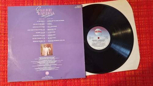 -Engelbert Humperdinck - Getting Sentimental - 1985 Telstar *N/MINT - Picture 2 of 4