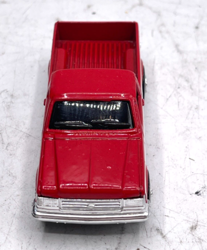 ERTL Metal Pressed Ford F-150 Red and White Pick Up Truck. 1/64 Scale - Picture 6 of 6