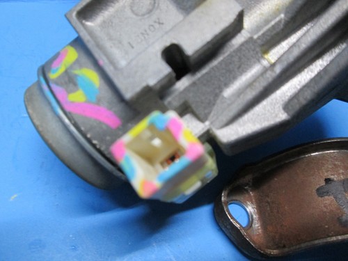 2008-2011 Scion XD Ignition switch Lock CYLINDER 1 Key Automatic 45280-22510 OEM - Picture 8 of 14
