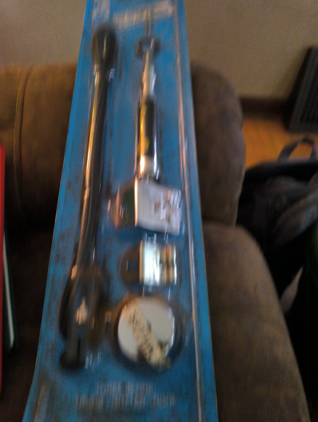 Picture 2 of 6