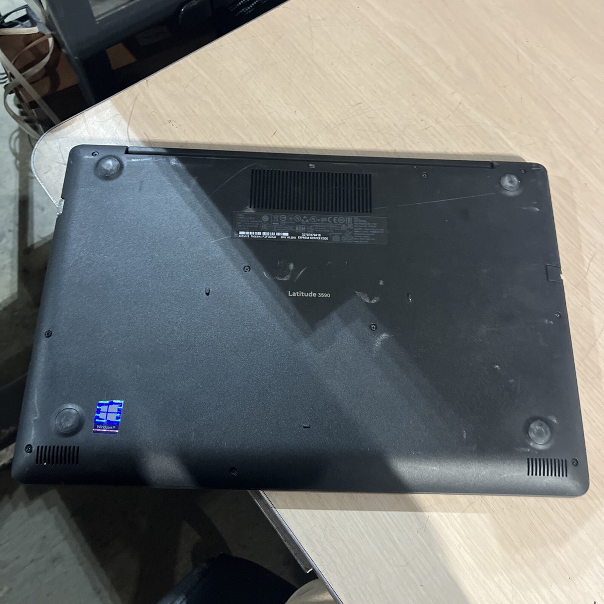 DELL INSPIRON 3590 INTEL CORE I3-7130U 2.70GHZ 4GB RAM NO HD DELL INSPIRON 3590 INTEL CORE I3-7130U 2.70GHZ 4GB RAM NO HD