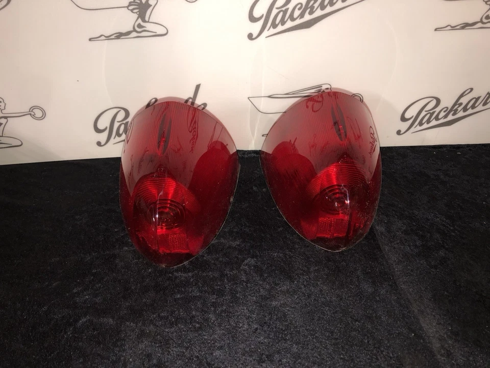 Lentes de luz trasera Packard Clipper 1954-55 Foto 3 de 4
