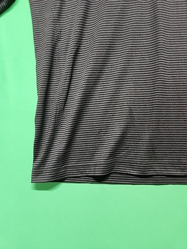 Under Armour Herren Activewear 1/4 Zip L schwarz Logo mit Streifen lockerer Stehkragen - Bild 3 von 14