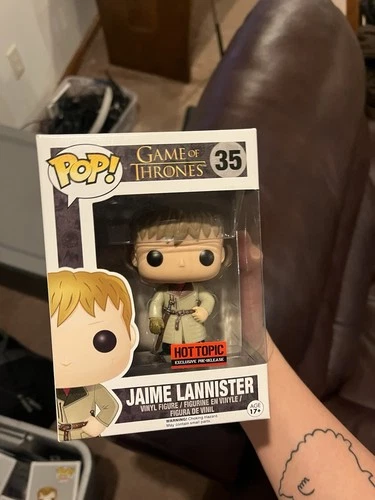ViewDescription Funko Pop Game of Thrones  Jaime Lannister Gold  Hand exclusive
