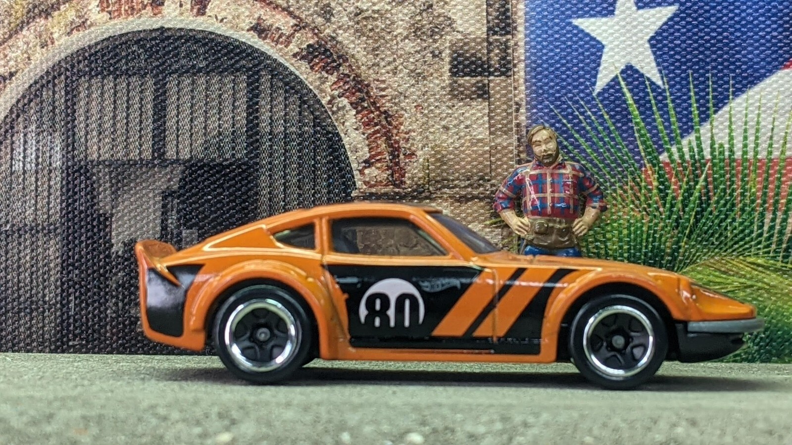 Picture 2 of 9