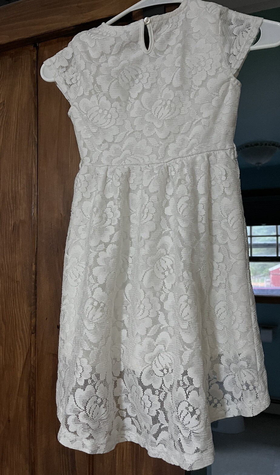 Picture 3 of 6