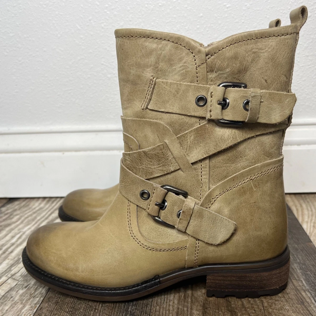 Guess Leather Tan Wrap Buckle Ankle Distressed Boots Booties Low