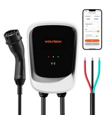 Wolfbox AE07 Electric Vehicle Charging Pile 7KW 32A Wall Mounted LCD Screen