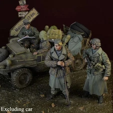 1/35 Resin Figure Model Kit 4 Figures And Accessories Unassambled Unpainted