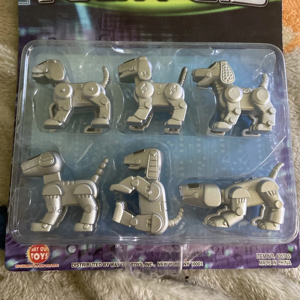 New  6 in the Set Tech Pets Mini Puppies Dogs Figures NOC Way Out Toys  - Image 2 of 4