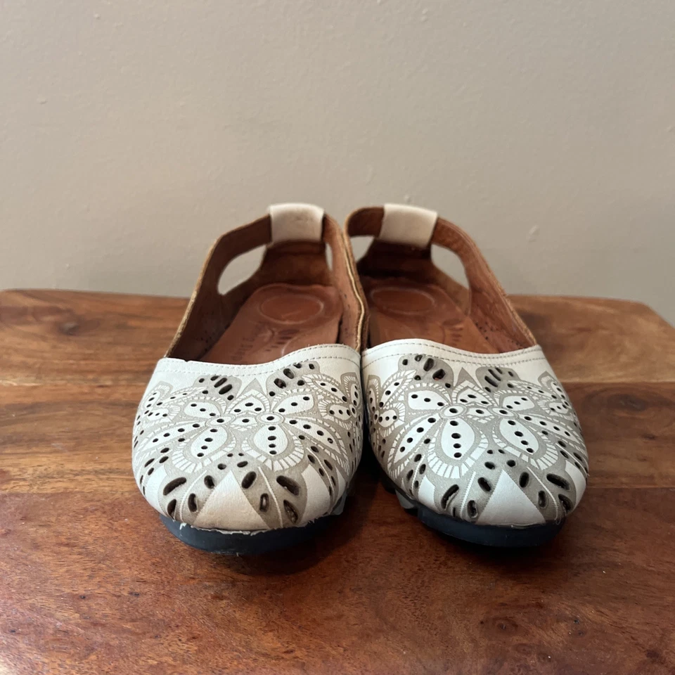 Женские босоножки без шнуровки Spring Step размер 37 кожа кремово-коричневые с цветами - Изображение 3 из 4