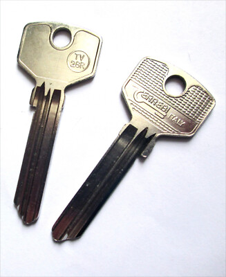 100x Errebi TV-28R TRIO VING VING-CARD Key Blanks For EV5248 Lock TV28R TRIOVING