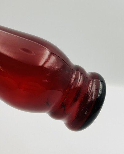 Anchor Hocking Ruby Red Glass Ruffled Edge Vase - 14cm Tall X 6cm Diameter - Picture 6 of 12