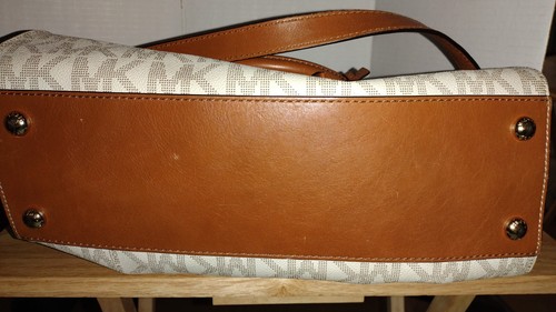 Michael Kors Hamilton Vanilla Brown Signature PVC Leather Large Tote Handbag - Picture 15 of 20
