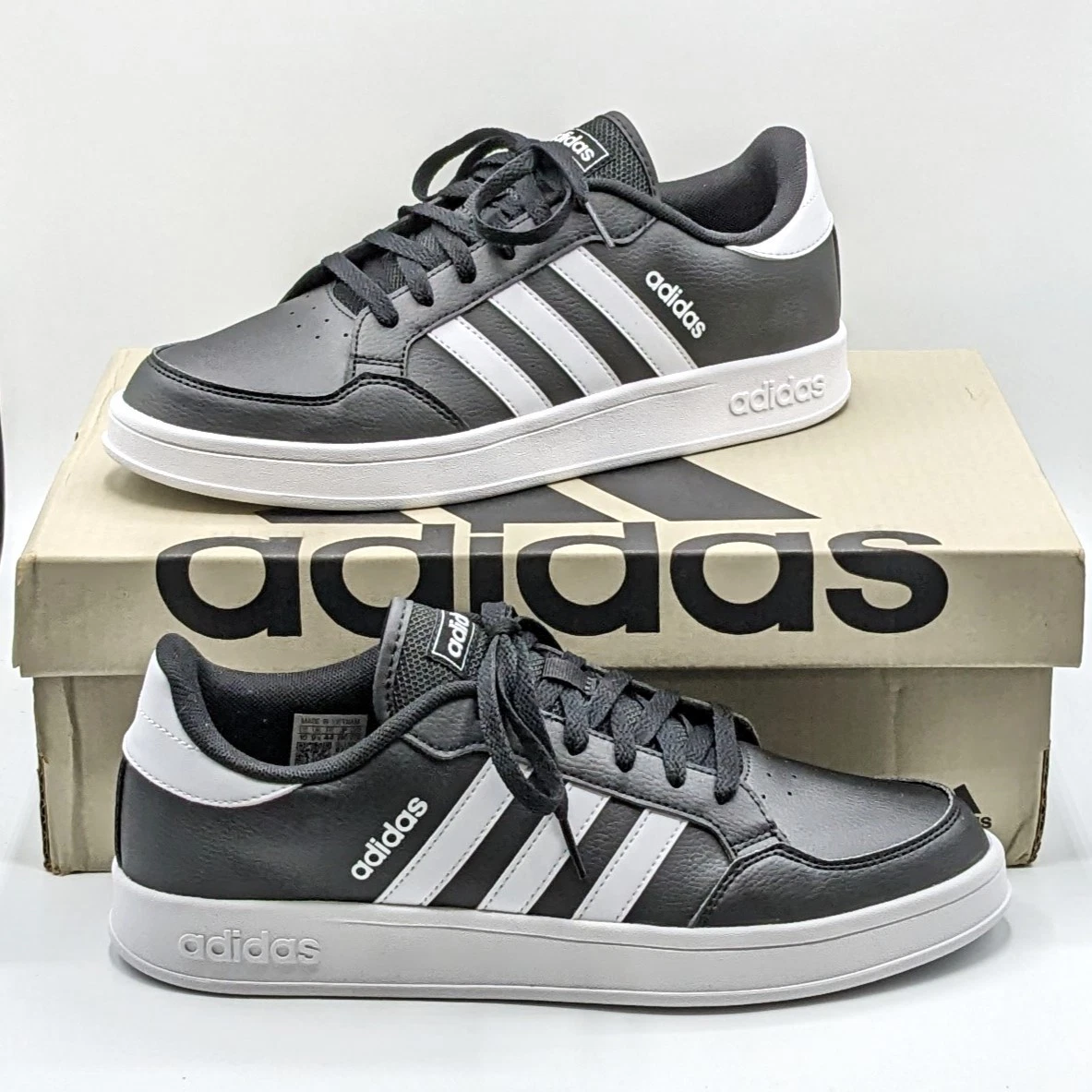 Adidas Men\'s‎ Breaknet Court Shoe, Black And White New Size 9.5 adidas Breaknet Court Low Black for Sale | Authenticity  main image 4
