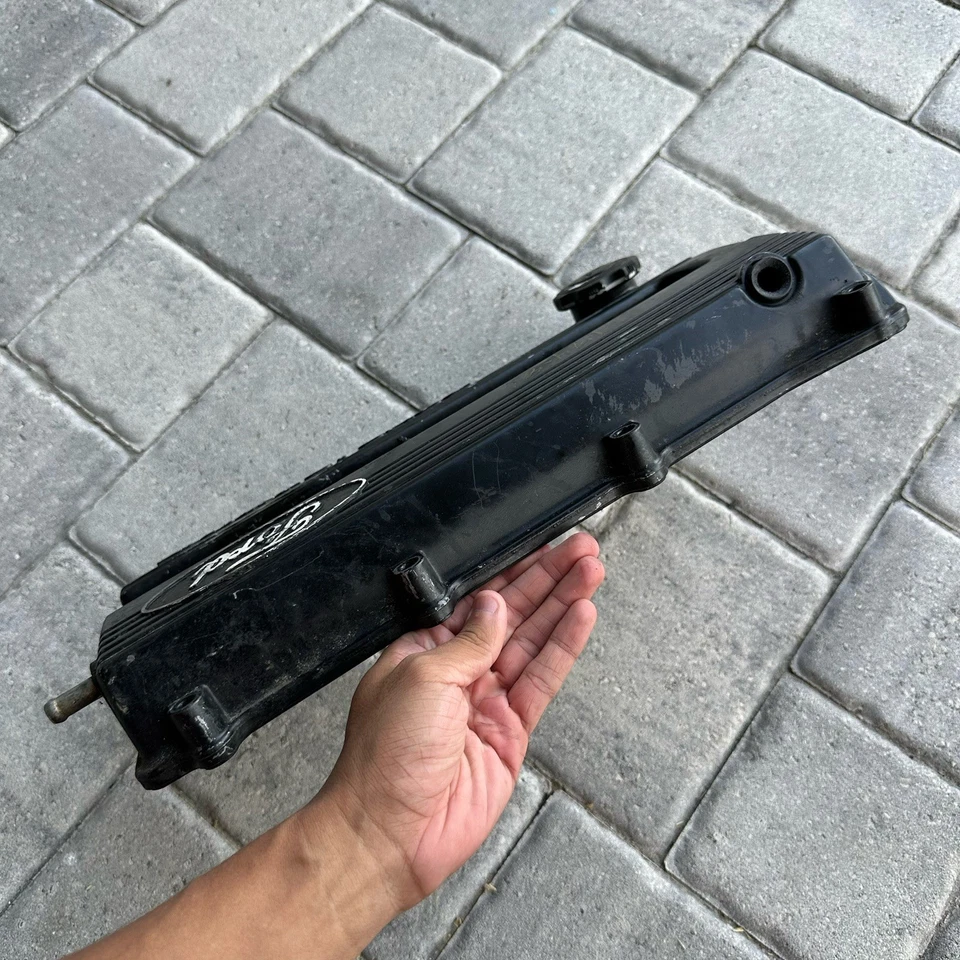 RARO 91-96 Ford Escort GT 1.8 Cubierta de válvula BP05 Foto 3 de 4