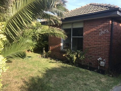 Master Bedroom 47 Budget Bedroom For Rent 20 Meters From