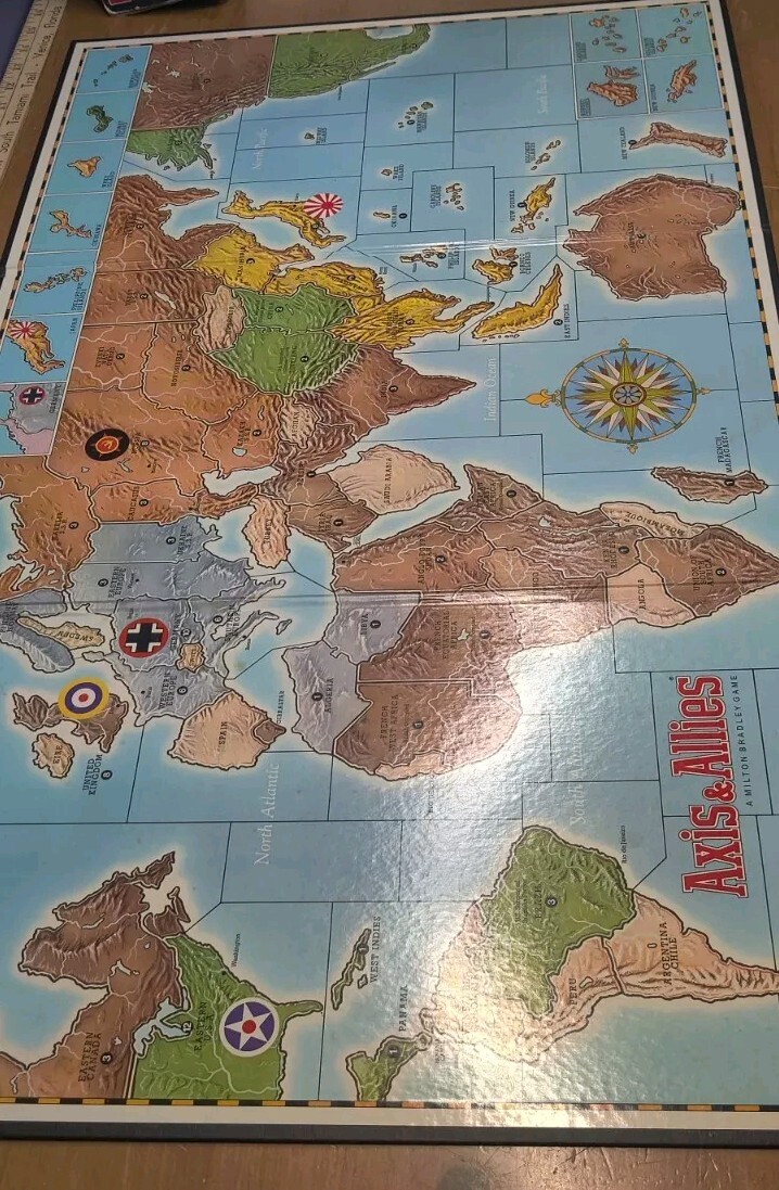 アメリカ軍・エンドテーブル・1984 Milton Bradley Vintage 1984 Axis & Allies Spring 1942 Board