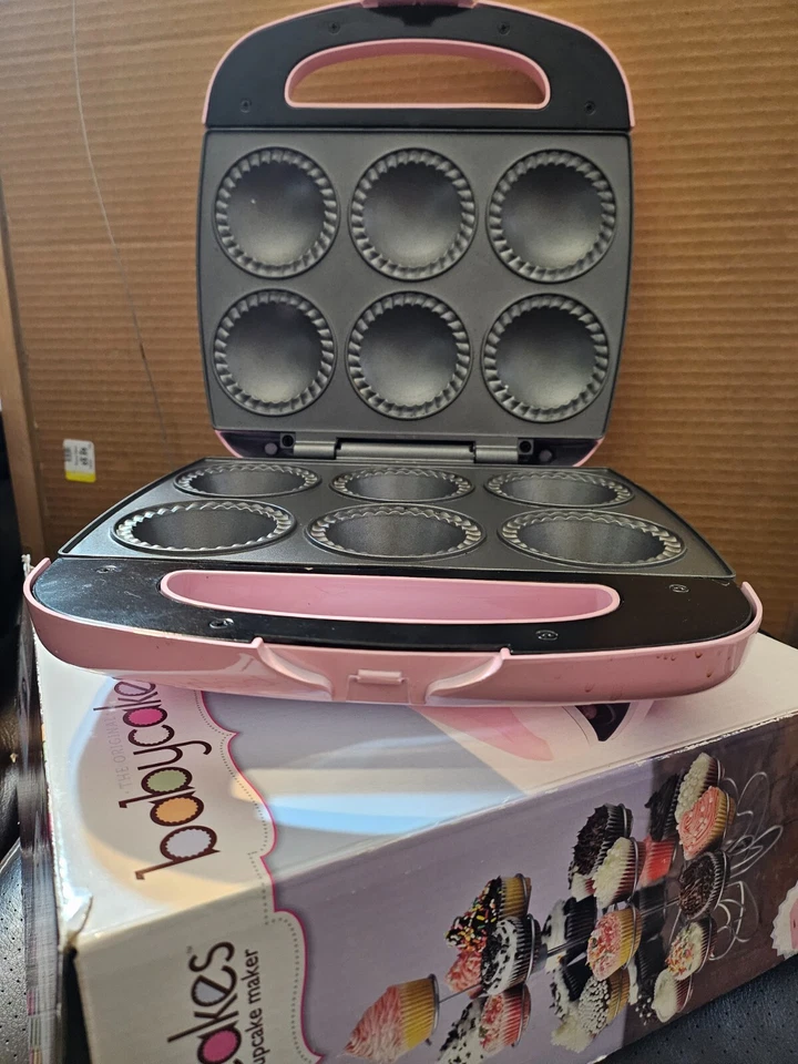 Babycakes Cupcakes Maker - Recubierto Antiadherente - Rosa - Hace 4 Mini Cupcakes Usados (A20 Foto 2 de 3