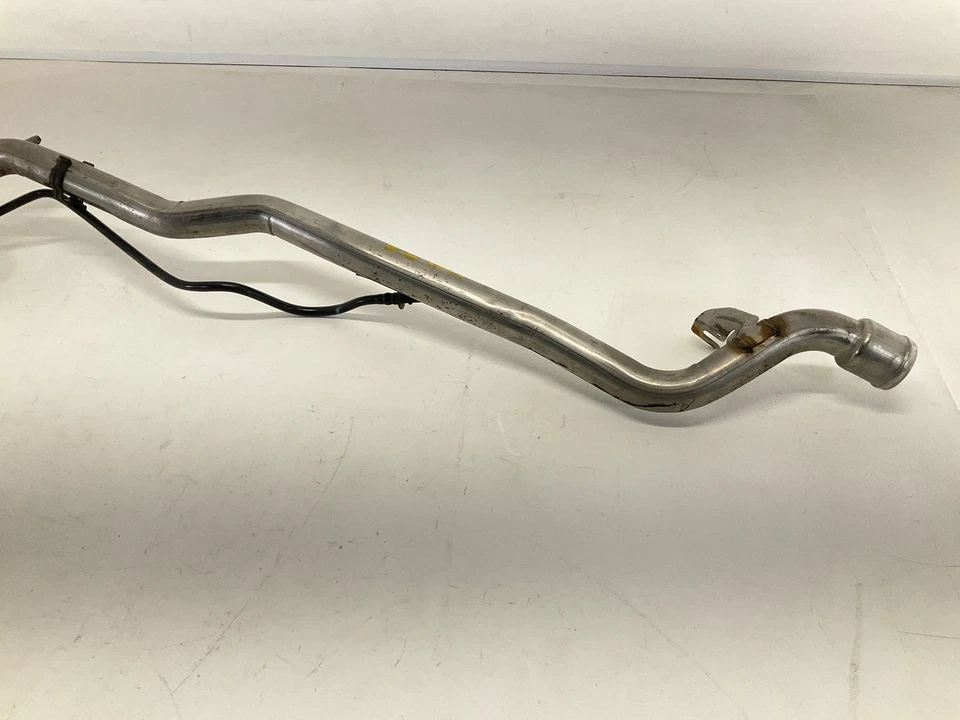 14-19 MERCEDES-BENZ CLA-Class CLA250 Fuel Filler Tank Neck OEM - Image 4 of 4