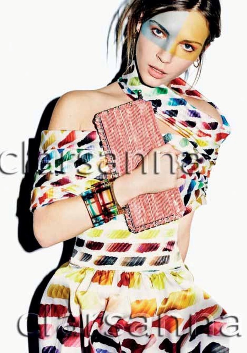 SALE❣️CHANELのロングskirt、超美品、00製、#38 Chanel Iconic Paint Chart CC Logo Print High Waist Silk