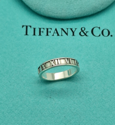 Tiffany & Co. Silver Narrow Atlas Band Ring size M UK, 6 1/2 US or
