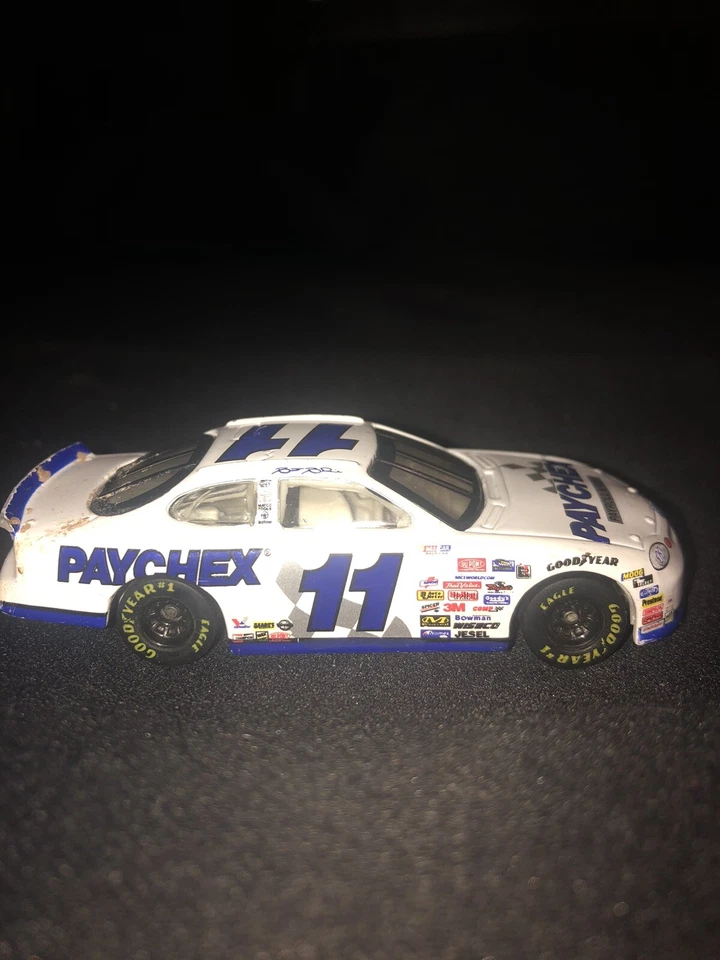 2001 Brett Bodine Paychex Ford 1:64 ПОЧТИ КАК НОВЫЙ NASCAR литой автомобиль - Изображение 2 из 4