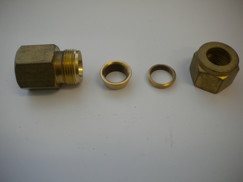 Compression Connector, Hy-Lok 1/2" Tube x 3/8" FIP (Female) Brass, SS Ferrules - Picture 4 of 5